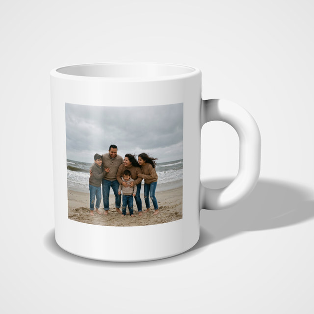 Color-changing mug, 11oz with a family photo printed on it
